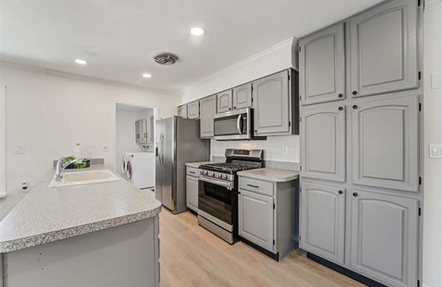 Mantoloking House | 4BR Family Waterfront with Pool - Private Dock