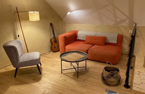 Saint-Seglin Apartment | Le 6, Logement Chaleureux, Calme et Verdure