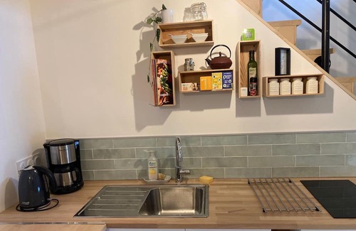 Saint-Seglin Apartment | Le 6, Logement Chaleureux, Calme et Verdure