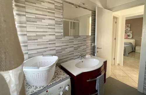 Petacciato Apartment | Beautiful apartment for 4 people with WIFI, A/C, TV and patio