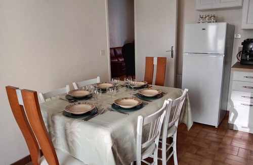 Bellerive-sur-Allier Cottage | Gite Bellerive-sur-Allier, 3 bedrooms, 6 persons