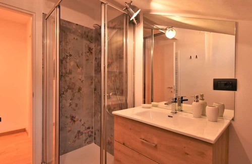 Campodolcino Apartment | Beautiful apartment for 6 guests with WIFI, TV, balcony and parking