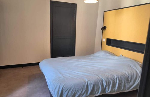 Mont-de-Marsan Apartment | Vrbo Property