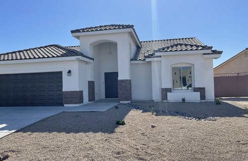 Fortuna Foothills House | Foothills 4-bedroom, 2-bathroom house -- 25 Minutes from the River