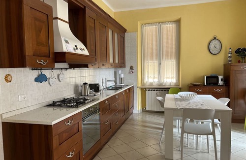 Varazze Apartment | Casa al Mare in Centro a due Passi dal Mare