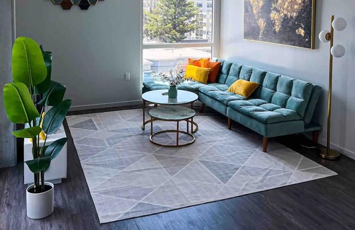 Civic Center Apartment | Vrbo Property