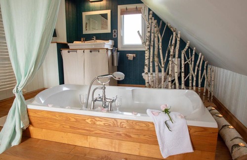 Poilley Cottage | Gite Poilley (Manche), 2 bedrooms, 3 persons