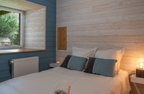Poilley Cottage | Gite Poilley (Manche), 2 bedrooms, 3 persons