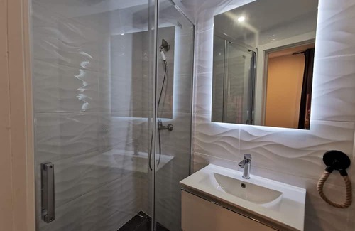 San Anton House | Utopia Suite Hotel Utopia Alicante