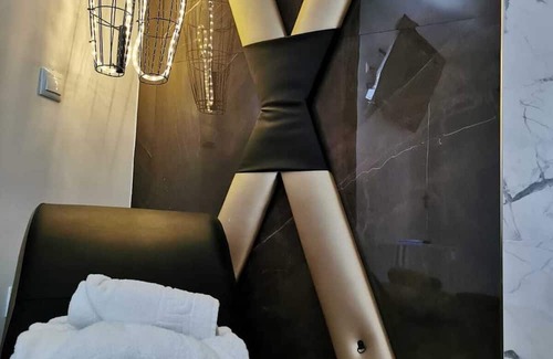 San Anton House | Utopia Suite Hotel Utopia Alicante