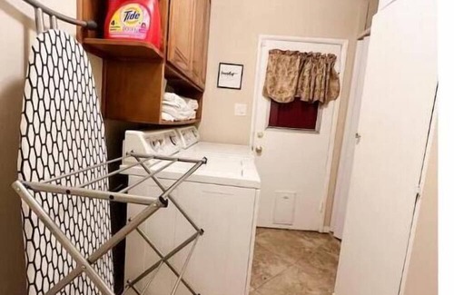 North Hills House | Tranquil Escape in Vibrant LA!