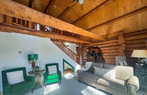 Pine County Cabin | Cozy log cabin located on a peaceful river near ATV trails and historic Duluth