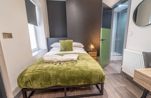 Beeston Apartment | Cosy retreat | Pass the Keys