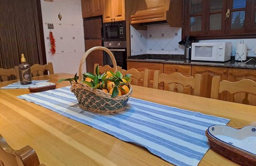 Algaida Villa | Country House 'Son Pujol' with Mountain View, Wi-Fi and Air Conditioning