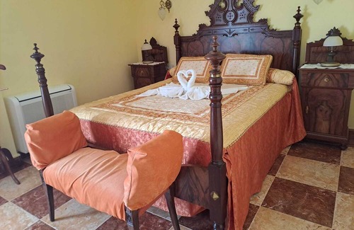 Algaida Villa | Country House 'Son Pujol' with Mountain View, Wi-Fi and Air Conditioning