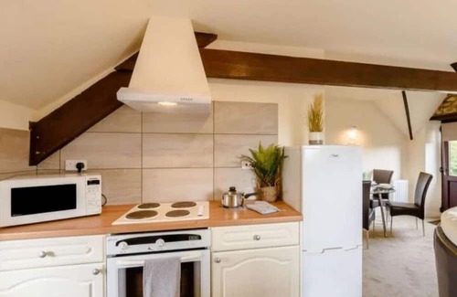 Newton-on-Rawcliffe Apartment | Modern cottage w pool in North Yorkshire