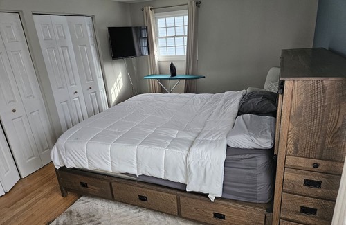 Lancaster House | Clean Whole House With Hot Tub 15 Minutes to Anywhere in Buffalo