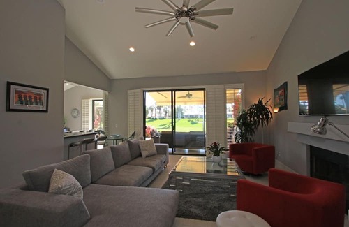 Palm Desert Condo | Modern, cozy, spacious desert villa in Palm Valley w/ pool/hot tub & golf course