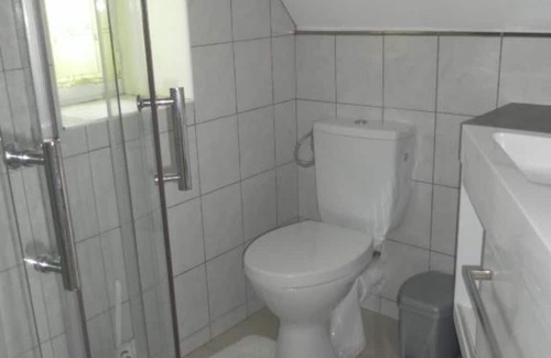 Garlan House | Cottage 'Gite Ty Coz' with Wi-Fi