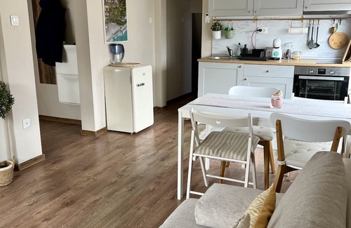 Burgas Apartment | Small cozy place with a view of the city harbor close to the center