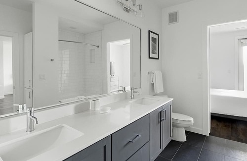 Austin Apartment | Modern Apartment in Prime Location (ID1403X648)