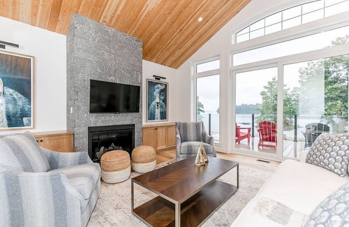 Muskoka Lakes House | Villa 9 - 4 bed - 4 bath