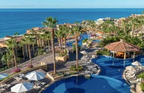 Paraiso Escondido Condo | Luxurious suite in Cabo beach front!