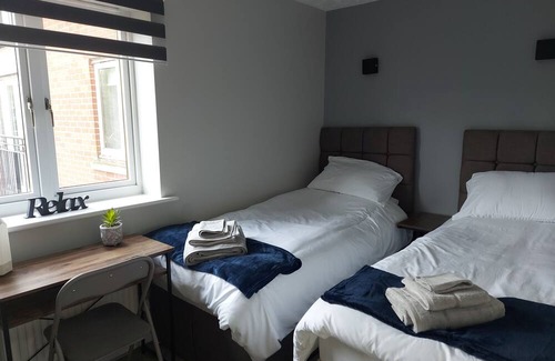 Weston on Trent Apartment | 2 bedroom apartment overlooking canal near CBS Arena, George Elliot, UHCW 🏥