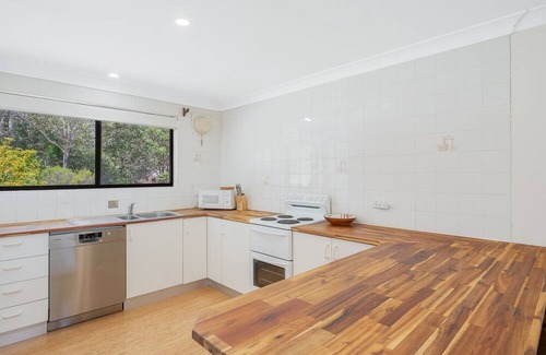 Barragga Bay Apartment | Cuttagee Beach Cottages Unit 1