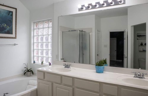 Cedar Hill House | Calm & Peaceful home in beautiful Cedar Hill.