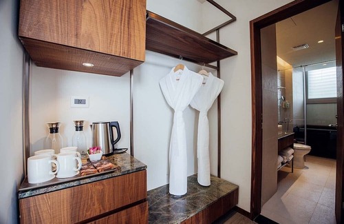 Zhongzheng Hotel | HOTEL BEGINS