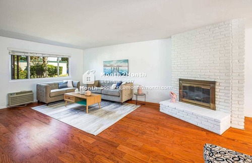 Tustin House | Suite in the Heart of Tustin #41360