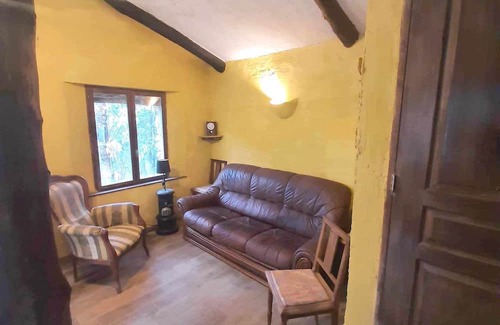 Barchetta House | Située Dans un Parc Arboré, Maison de Caractère de 45 m2