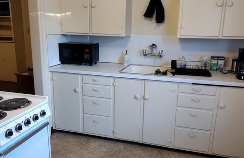 Hamilton House | 2 person on Ravalli