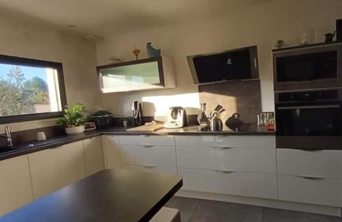 Merindol House | Maison Contemporaine Dans le Luberon