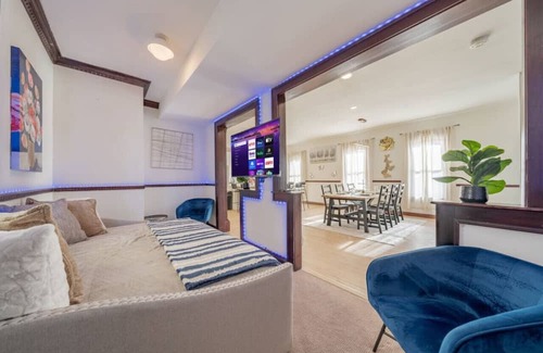 Brewers Hill House | Modern 2BR Gem: Stylish Retreat