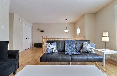 Moncton House | Cozy Home in Central Moncton WFH NBCC