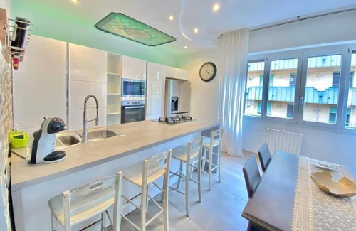 Morivione Apartment | Luxurious and elegant at the gates of downtown Milan