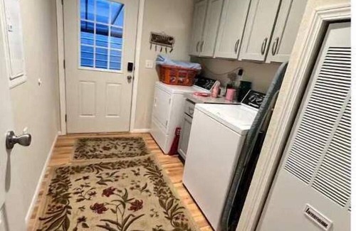 John Day House | New Home in Quiet Neighborhood