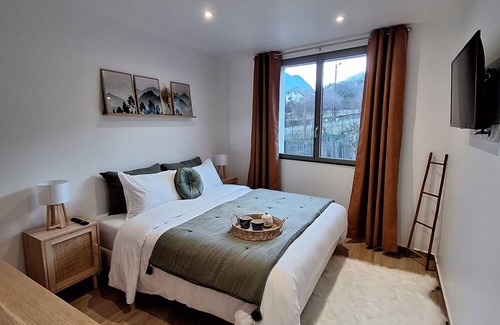 Saint-Jean-de-Maurienne Apartment | Boêmia ~ Apartment in the heart of the mountains. Pet friendly