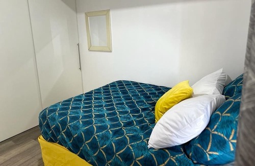 Zona 13 Apartment | Bertiz Cozy Airport