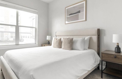 Round Rock Apartment | Modern Apartment in Prime Location (ID1403X263)