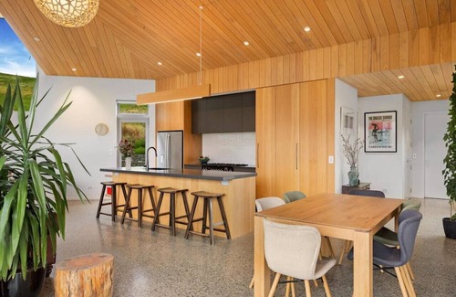 Lake Hayes House | Little on Threepwood