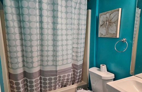Olive Branch House | Newly renovated cozy home with 4BR 3BA