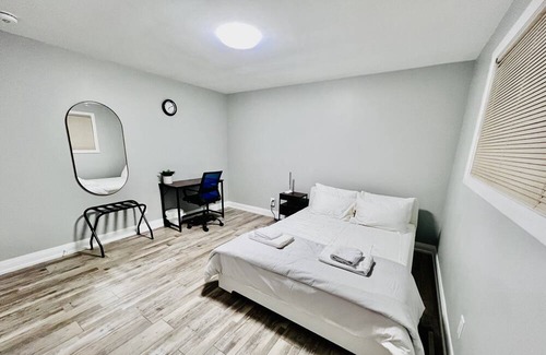 Township of Woolwich House | Cozy 3 Bed, 2 Bath, Pet-friendly Full house in Kitchener with all amenities.