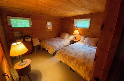 Winthrop Cottage | Spectacular Cottage on COBBOSSEE LAKE!
