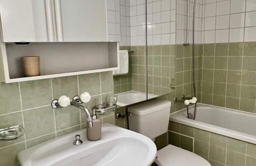 Altstadt Grossbasel Apartment | Schöne Grosse Wohnung Nähe Uni