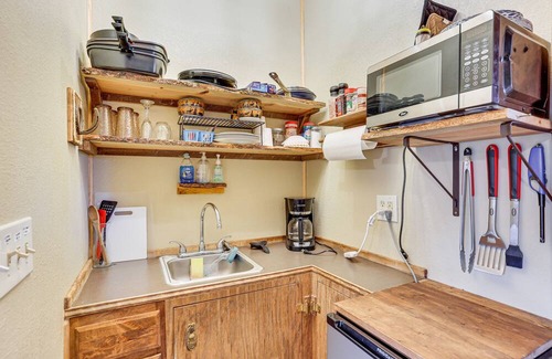 Cascade Cabin | Bunkhouse-Cabin in the Woods of Cascade, ID