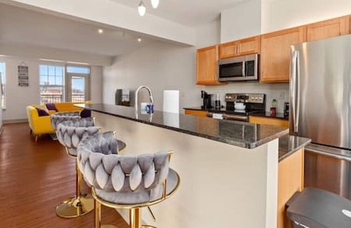 Detroit Apartment | Corporate Housing by MGM