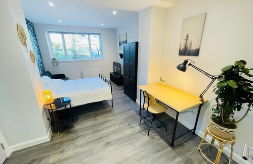 Upper Clapton Apartment | Hackney Studios by Sleepy - Studio Flat 3